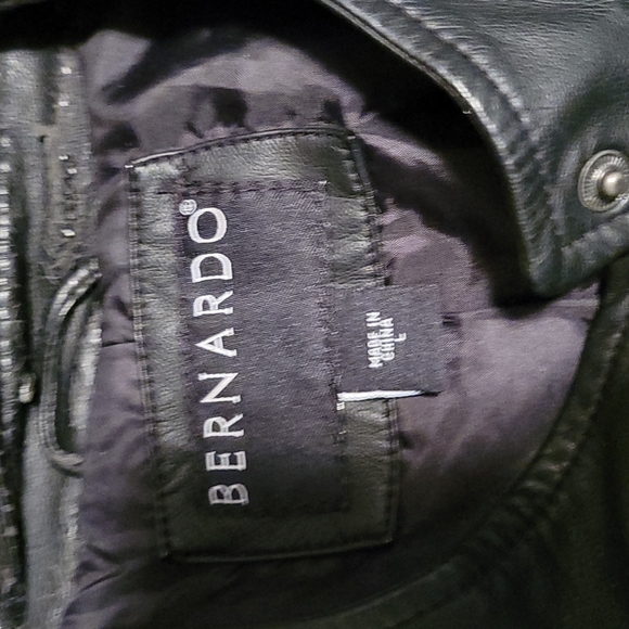 Womans Bernardo Leather Jacket Large - Picture 2 of 2